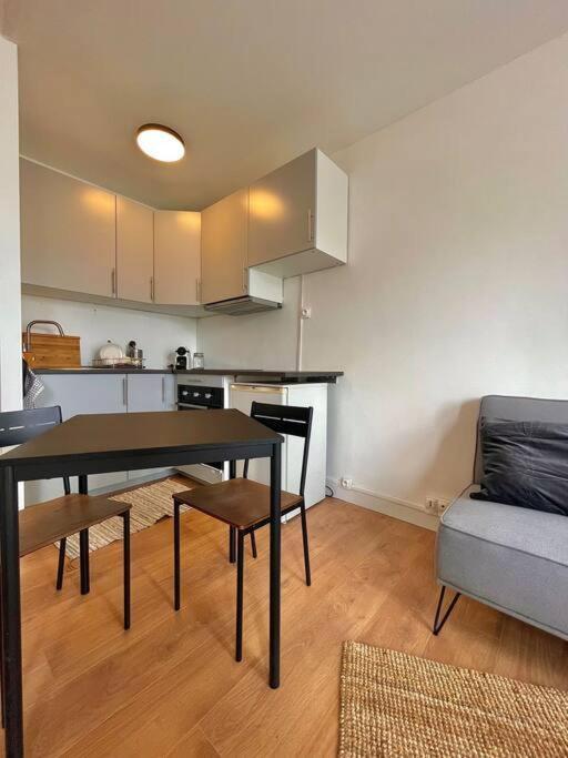 Superbe Studio Avec Parking Gratuit Sur Place Paray-Vieille-Poste Bagian luar foto