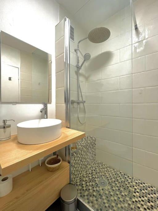 Superbe Studio Avec Parking Gratuit Sur Place Paray-Vieille-Poste Bagian luar foto